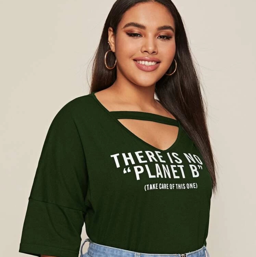 Green Graphic Peekaboo Tee 4x